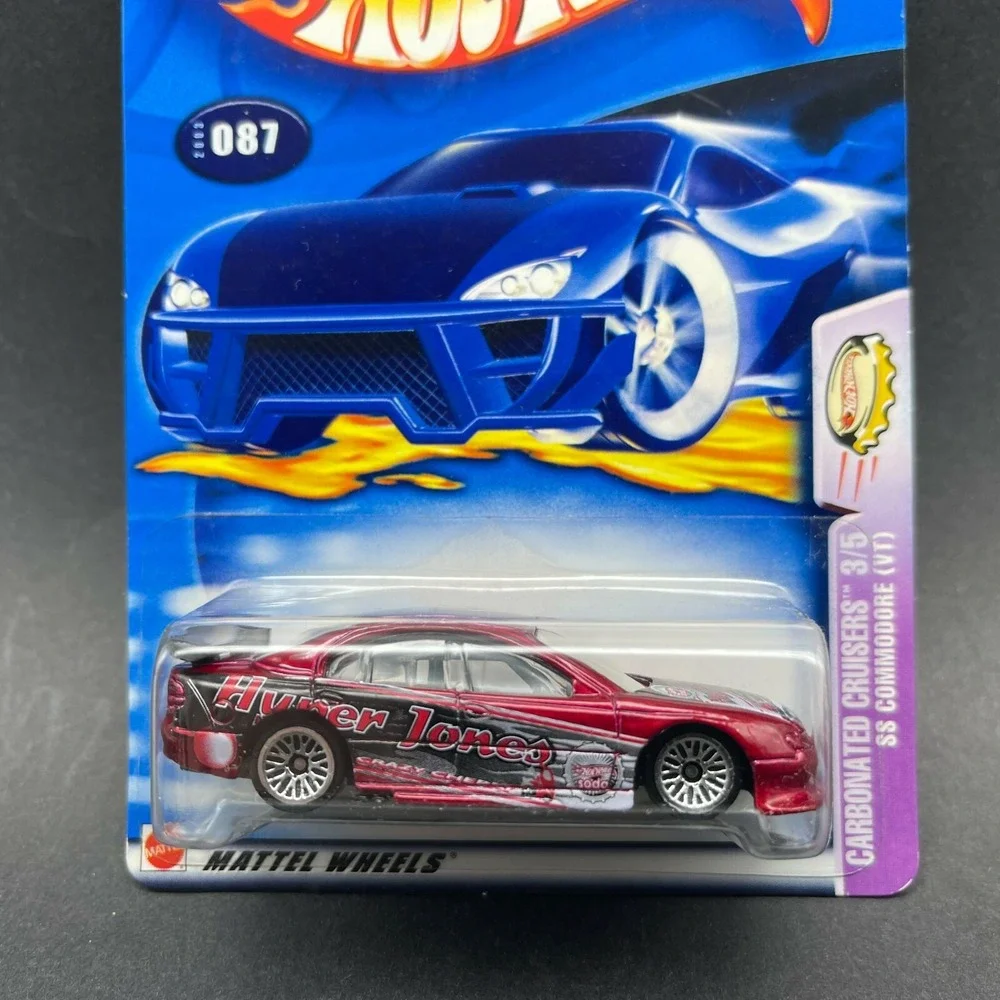 Hot Wheels Carbonated Cruisers SS Commodore VT Car Red Diecast 1/64 Scale #087‎
